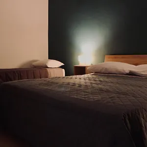 https://antico-borgo-rooms.hotels-amalfi.com