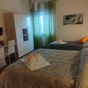 https://residenza-piazza-moro.barihotels.org